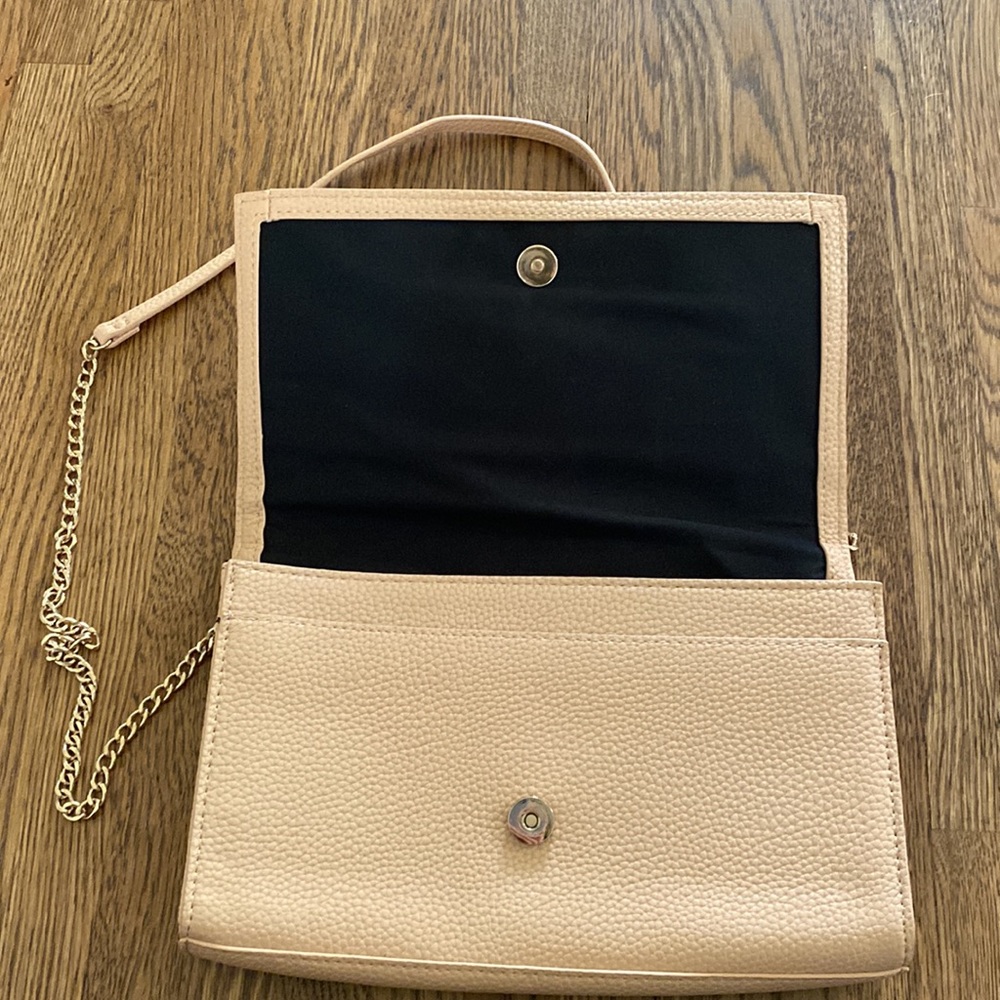 Neiman Marcus Crossbody Bag - Picture 4 of 7